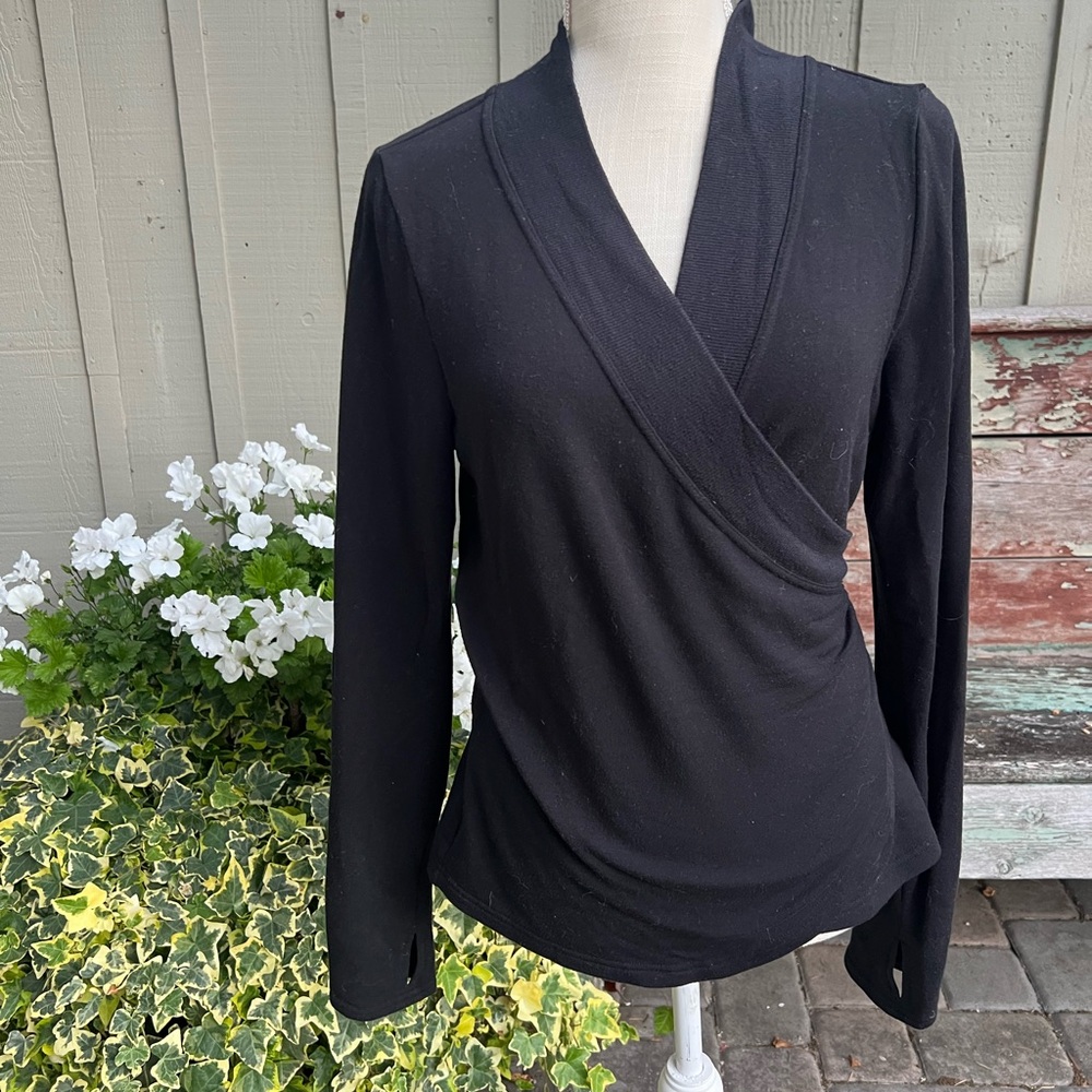 Athleta Black Poise Dance Wrap